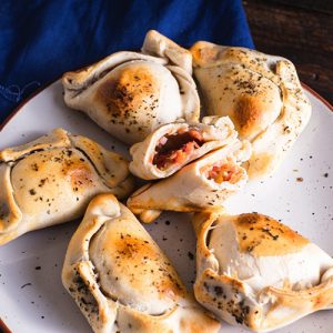 Empanada napolitana tipo cocktail para aperitivo