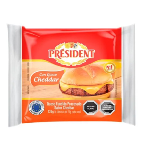 Queso Fundido Cheddar de President es un queso cremoso, con un sabor dulce y persistente, hecho a base de leche de vaca pasteurizada. Se puede usar en hamburguesas, sándwiches, huevos revueltos o papas horneadas. 😍