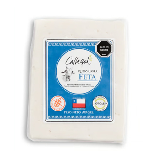 Queso de Cabra feta de Callaqui. Este queso es elaborado artesanalmente con leche de cabras criadas en libertad y alimentadas con pastos naturales. 