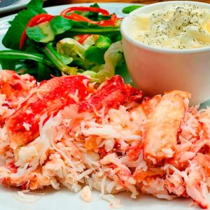 Esta exquisita Carne de Centolla Premium es muy apreciada por su sabor suave y delicado. Es un producto nacional y 100% natural.